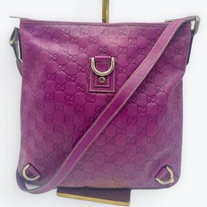 Gucci Magenta Purple Guccisima GG Signature Abbey D Ring Crossbody Messenger Bag